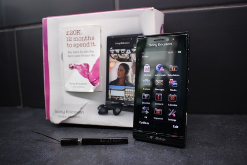 Sony ericsson satio - sony, u1i