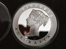 Rare Coin. Six Pence - Victoria Australia. Mint. Collectors coin.