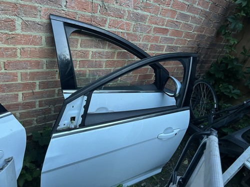 Ford focus mk3 doors white - focus,