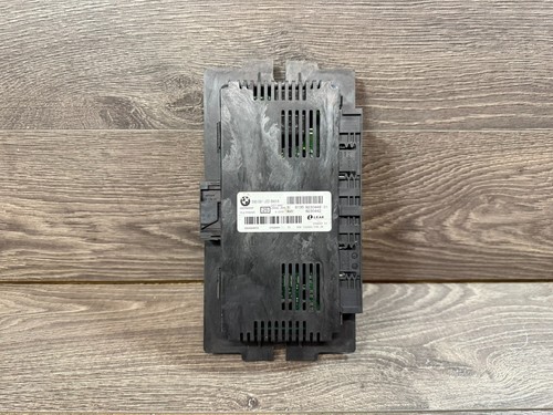 Bmw e90 e91 lci - e90, light