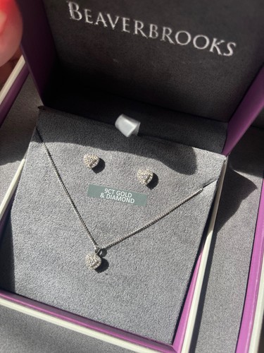Beaverbrooks 9ct diamond - diamond, heart