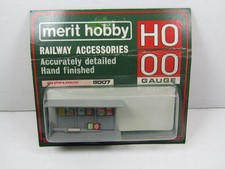 MODEL SCENE (PECO) 5007 - BUS