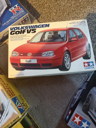 Tamiya volkswagen golfv5 24 - volkswagen, 1/24