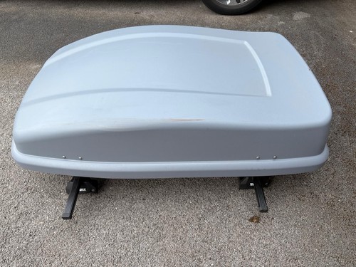 Halfords 320l roof - box, grey