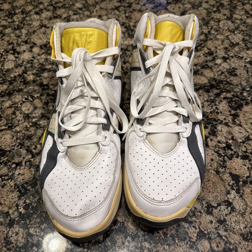 Size nike air trainer - size,