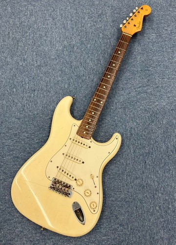 Fender japan stratocaster - japan,