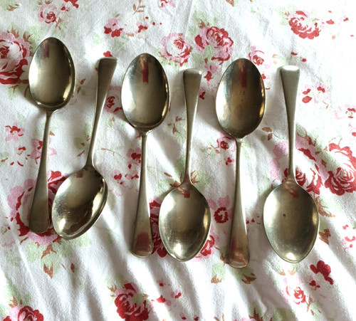 Vintage desert spoons super - spoons,
