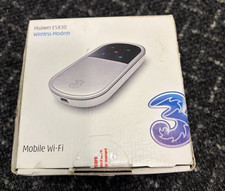 Huawei E5830 Wireless Modem Mobile Wi-Fi Hotspot MiFi 3G LOCKED TO THREE NETWORK