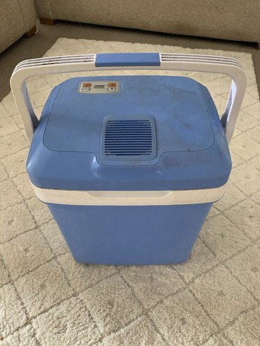 Cooler box portable insulated - cooler,