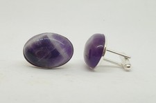 Luxury oval semi-precious