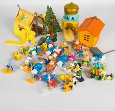 Collection of Kinder Egg toys from the 1990s Hanna Barbera Looney Tunes Smurfs