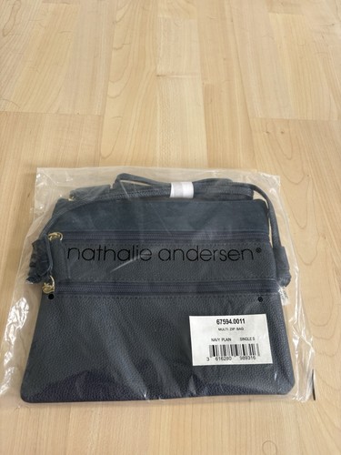 New plastic nathalie - new,