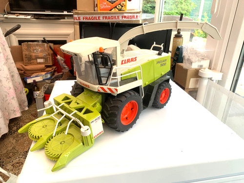 Bruder claas jaguar - bruder.1:16.,