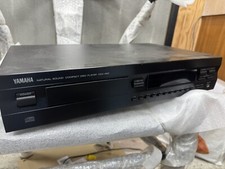 CDC 493 Yamaha Compact Disc Player