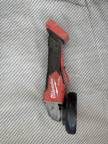 Milwaukee 18v fsagv115xpdb - milwaukee,