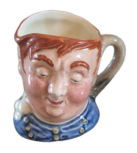 Vintage royal doulton toby - toby, jug