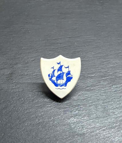 Vintage blue peter - peter, badge