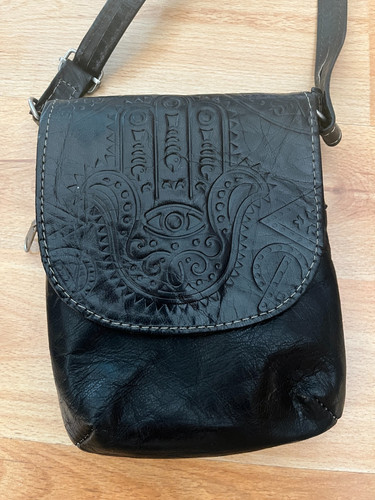 Tunisian black cross body bag