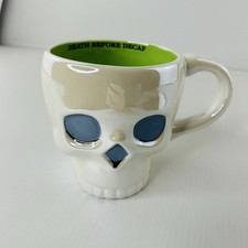 Claire’s Skeleton Skull Mug