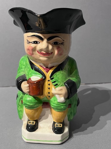 Large vintage toby jugs - large,