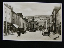 VINTAGE IRELAND POSTCARD GLADSTONE ST CLONMEL CO TIPPERARY SHOPFRONT CAR ETC