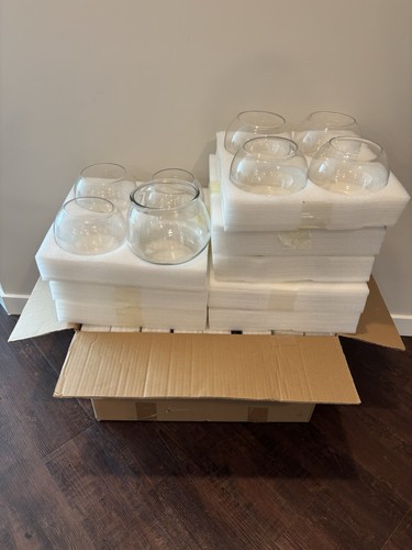 Fish bowl vases - , 33