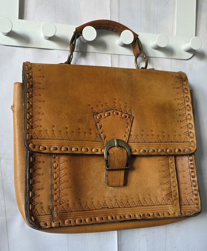 Tan leather bag - bag, hippie