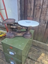 Vintage Avery Universal Scales