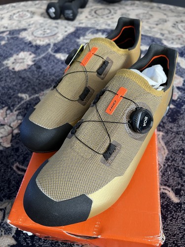 Dmt km30 gravel - gravel, cycling