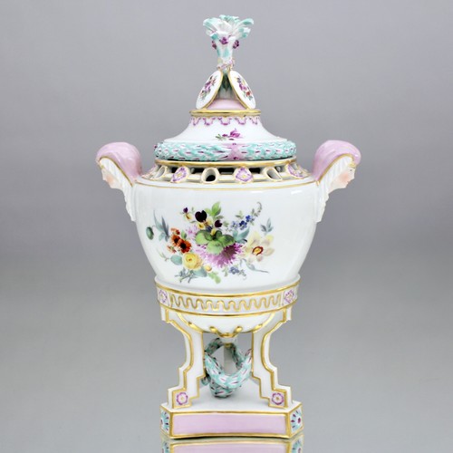 Meissen around 1810 lidded - around,