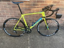 Giant TCR Advanced 1 Disc Road Bike - Large Frame Size - Great Condition