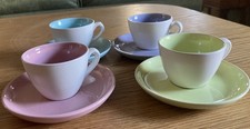 4x Whittard Of Chelsea white/multi coloured Espresso Cups & Saucers UNUSED 