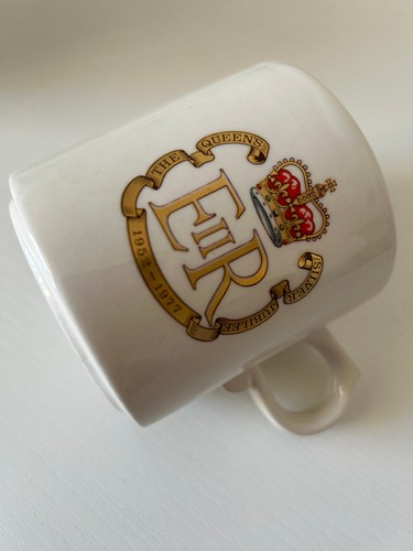 Queen elizabeth silver - ii,
