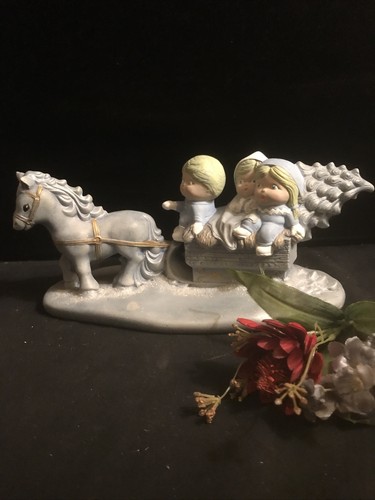 Music box sleigh - box,