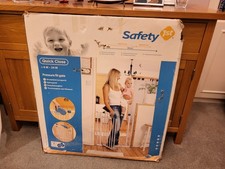 Safety 1st U-Pressure Fit