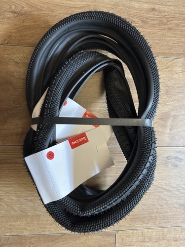 Box two tyres - 1,