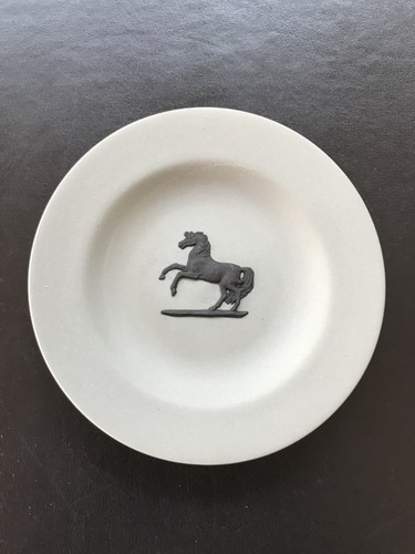 Wedgwood grey jasperware round - wedgwood,