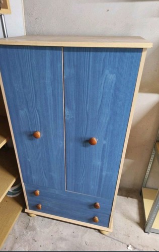 Blue light wood - blue,