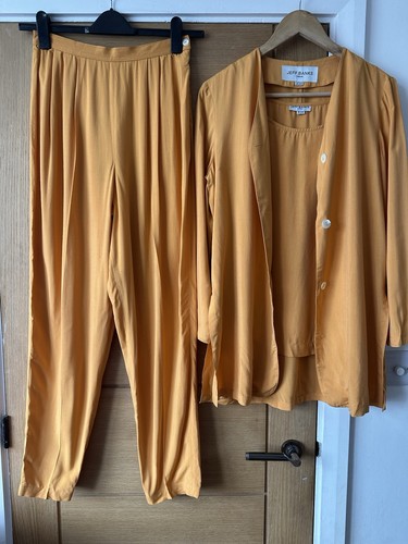 Vintage jeff banks london - vintage,