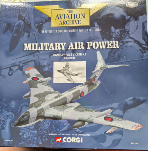 Corgi 144 scale aircraft - scale,