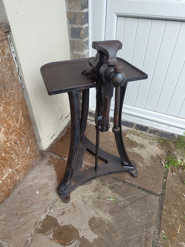 Vintage leg vice and stand - vintage,