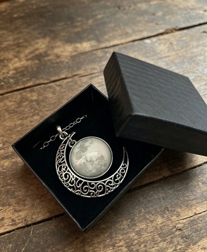 Witchy moon talisman - moon,