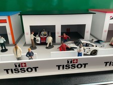 BRAND NEW - 1:32 Scale 2x Car