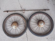 2 Vintage Rustic Buggy/