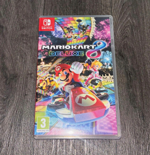 Nintendo mario kart deluxe - mario,