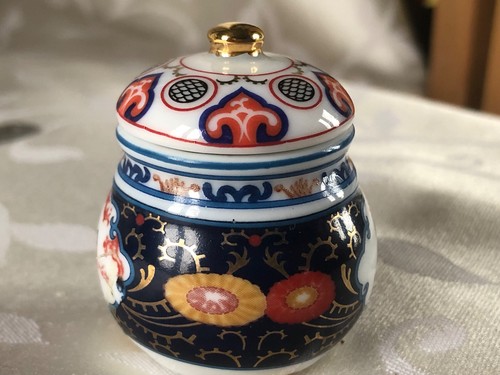 Trinket box pill - trinket,