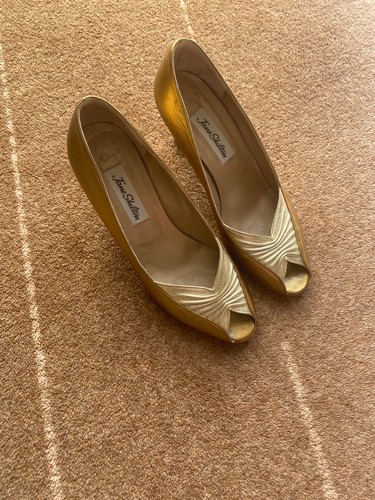 Jane shilton gold peep toe - peep,
