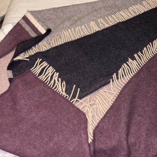 Urbanara 100 pure wool x - urbanara,