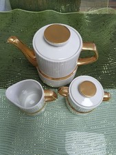 Gibsons England Tea Pot/milk