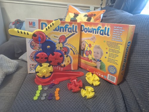 Downfall board game 2004 - board, mb